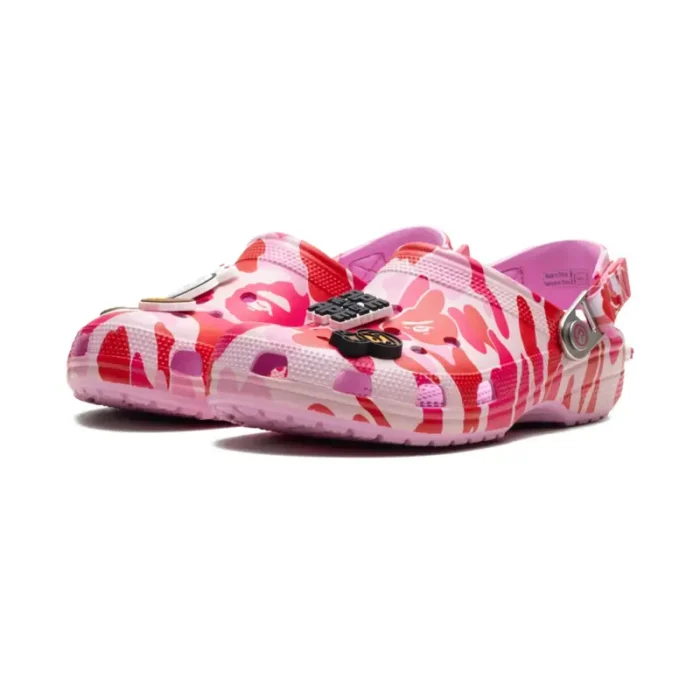 BAPE x Crocs Classic Carnation clogs - 3